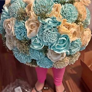 Sola wood flower bouquet Tiffany blue and cream
